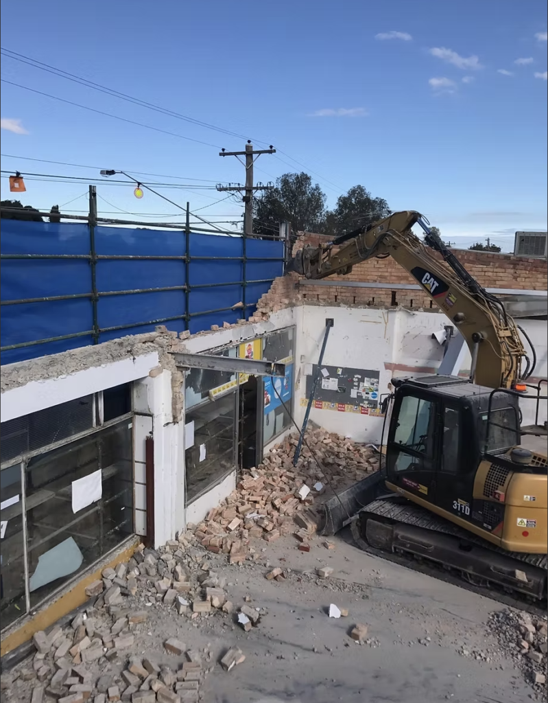 Melbourne Commerical Demolition Services in Dandenong